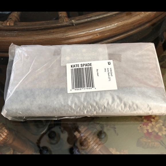 NWT KATE SPADE ♠️ BAY STREET STACY WALLET - Picture 4 of 8